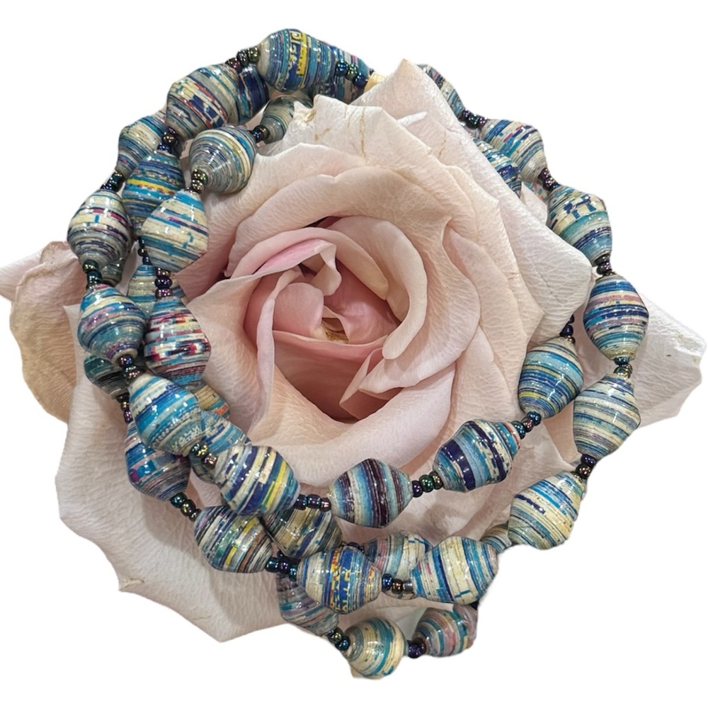 SHADES OF BLUE‎ AFRICAN BEADS NECKLACE